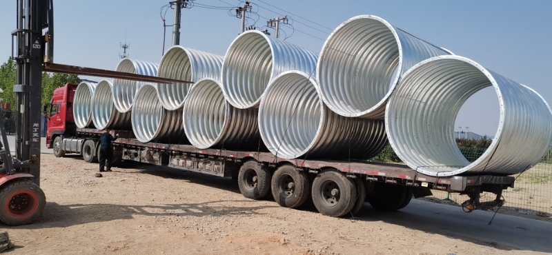 整裝波紋涵管.jpg 整裝波紋涵管.jpg